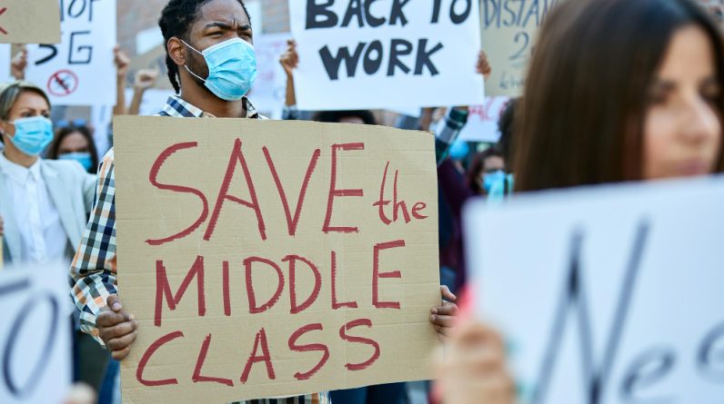 is brown v board of education still controversial